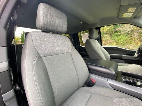 Certified 2022 Ford F150 XLT w/ Equipment Group 302A High image 29