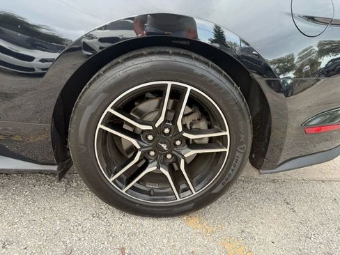 Used 2019 Ford Mustang GT Premium image 19