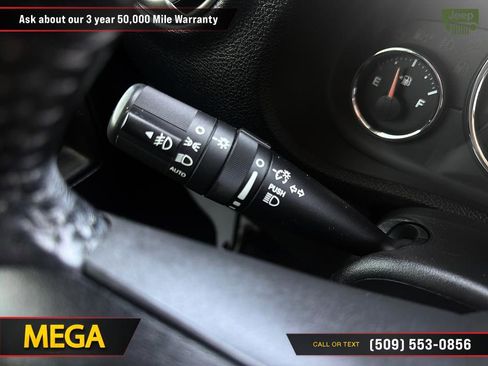 Used 2018 Jeep Wrangler Unlimited Sahara AWD/4WD image 22