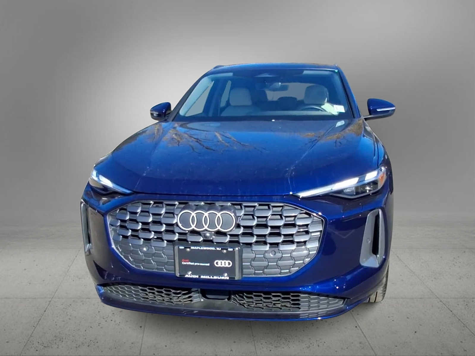 Used 2025 Audi Q5 Premium AWD/4WD image 3