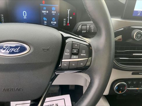 Certified 2023 Ford Escape Active AWD/4WD image 24