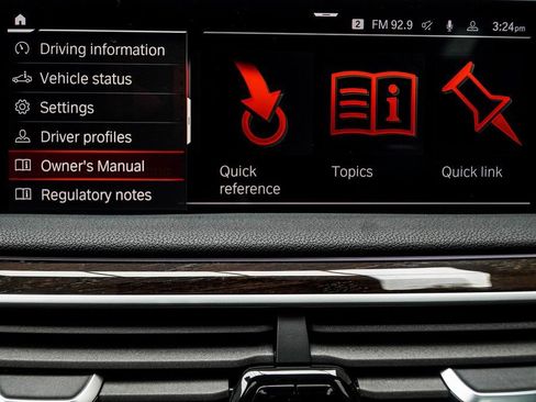 Used 2021 BMW 740i xDrive w/ M Sport Package AWD/4WD image 22