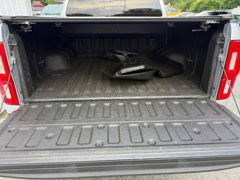 Used 2019 Ford Ranger XLT w/ Equipment Group 302A Luxury RWD image 5