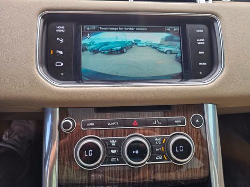 Used 2014 Land Rover Range Rover Sport Supercharged AWD/4WD image 17