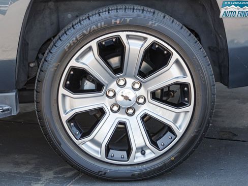 Used 2019 Chevrolet Tahoe Premier AWD/4WD image 28