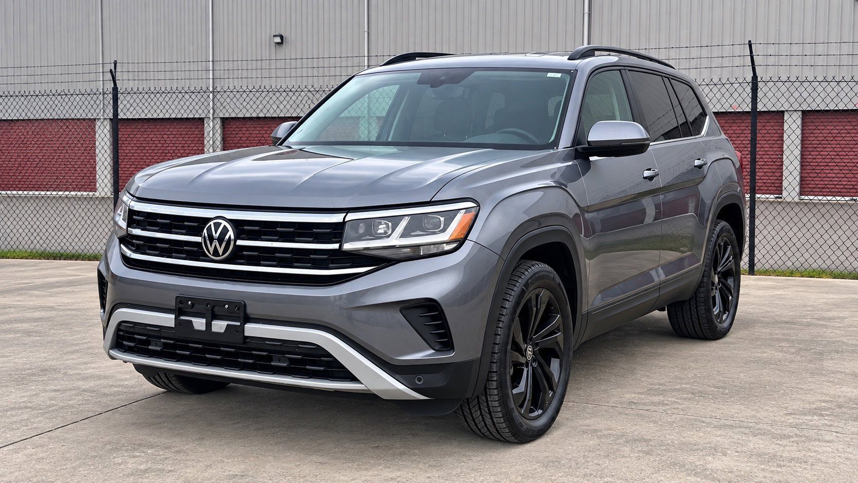 Used 2022 Volkswagen Atlas SE AWD/4WD image 1