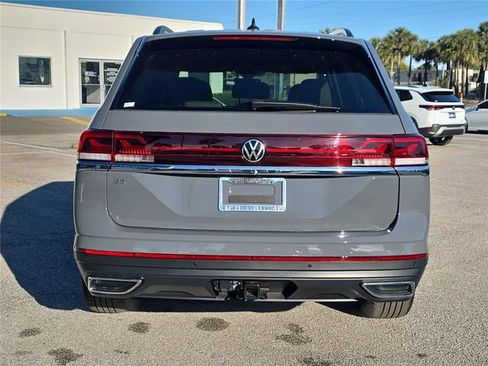 New 2026 Volkswagen Atlas SE image 4