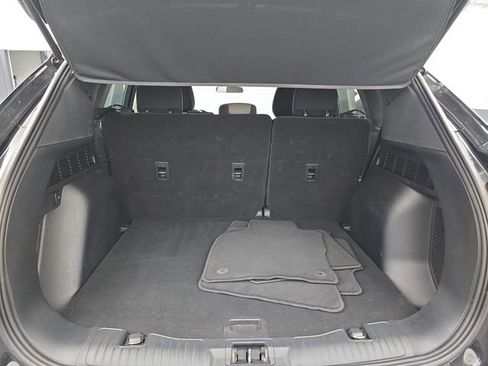 Used 2022 Ford Escape SE image 47