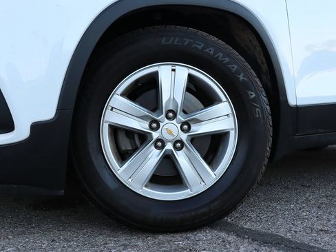 Used 2020 Chevrolet Trax LS FWD image 5