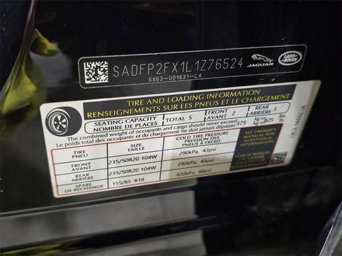 Used 2020 Jaguar E-PACE SE image 35