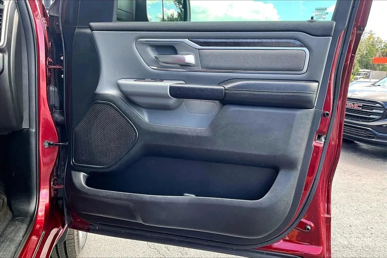 Used 2019 RAM 1500 Big Horn AWD/4WD image 18