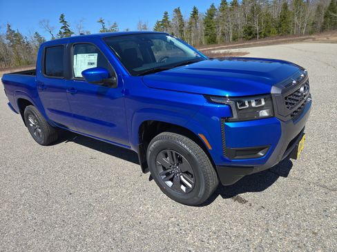 New 2026 Nissan Frontier SV w/ SV Convenience Package AWD/4WD image 9