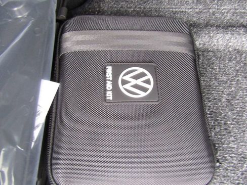 New 2026 Volkswagen Taos SE AWD/4WD image 26