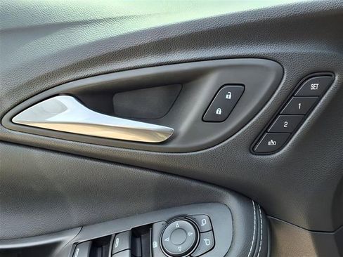 Used 2024 Buick Encore GX Avenir w/ Avenir Technology Package FWD image 16