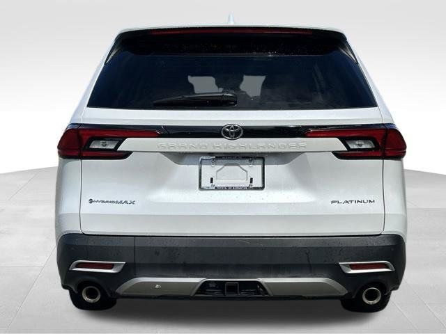 Used 2026 Toyota Grand Highlander AWD Hybrid image 4