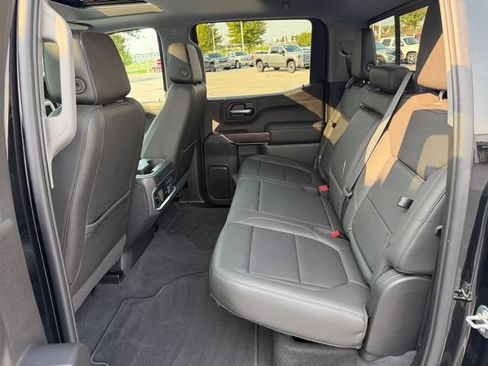 Used 2020 GMC Sierra 1500 SLT w/ SLT Premium Plus Package AWD/4WD image 18
