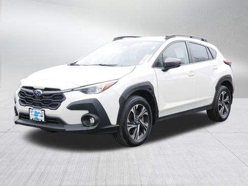 Certified 2024 Subaru Crosstrek 2.0i Premium w/ Crosstrek Mirror Package image 3