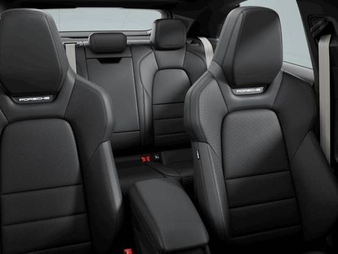 New 2025 Porsche Macan Electric image 10