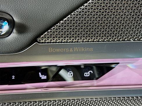 New 2026 BMW 740i w/ Premium Package image 19