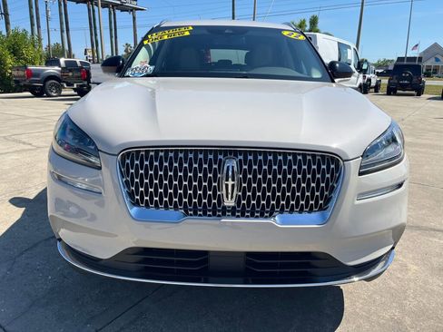 Used 2022 Lincoln Corsair FWD w/ Equipment Group 101A image 9