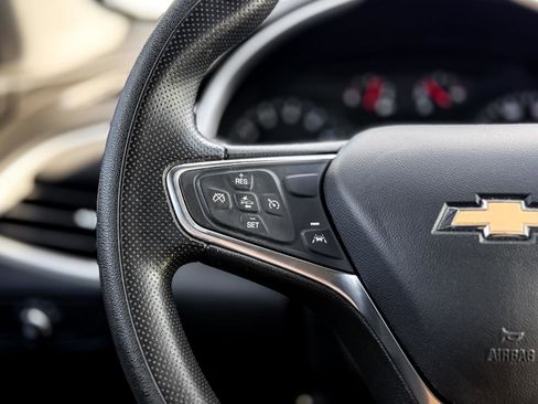 Used 2024 Chevrolet Malibu LT image 11