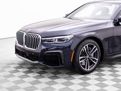 Certified 2022 BMW 750i xDrive w/ Executive Package image 34