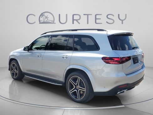 Certified 2026 Mercedes-Benz GLS 450 4MATIC image 2