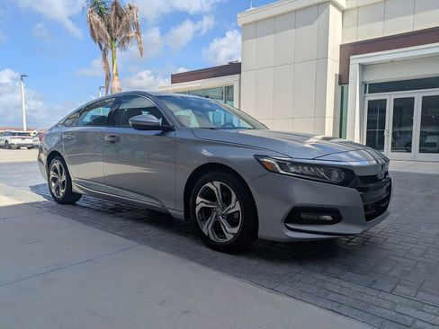Used 2020 Honda Accord EX image 3