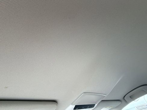 Used 2025 Nissan Altima 2.5 SR image 25