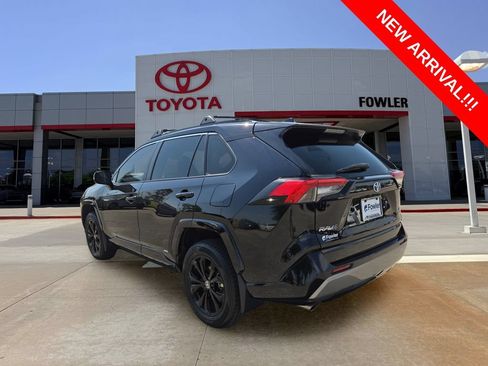 Used 2024 Toyota RAV4 SE AWD/4WD image 4