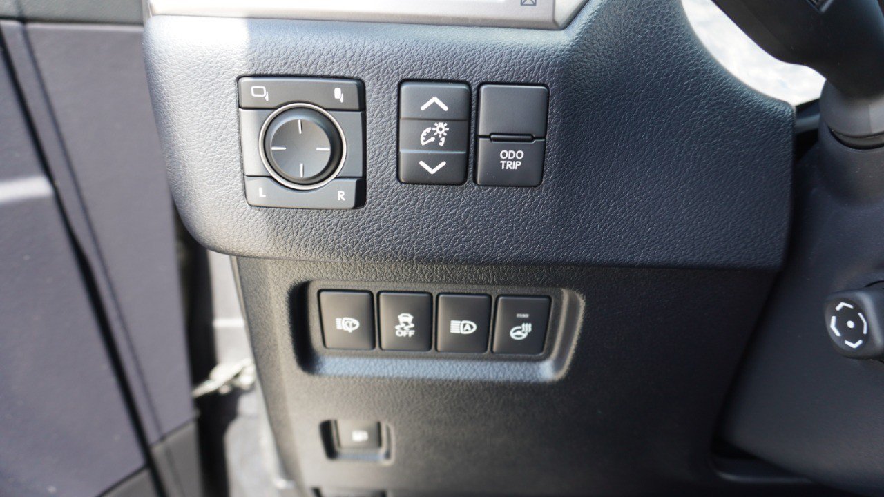 Certified 2023 Lexus GX 460 Premium w/ Accessory Package AWD/4WD image 22