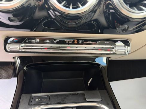 Certified 2021 Mercedes-Benz CLA 250 4MATIC image 18