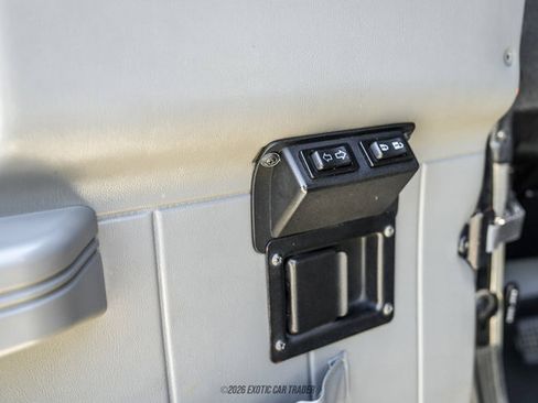Used 2003 HUMMER H1 4-Door Open Top AWD/4WD image 36