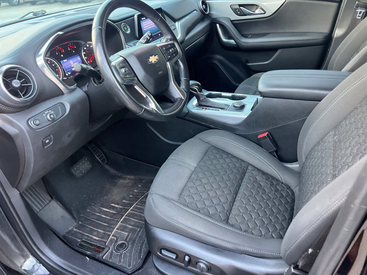 Used 2019 Chevrolet Blazer LT AWD/4WD image 3
