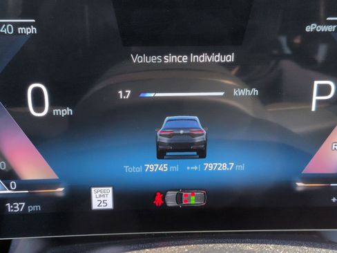 Used 2024 BMW iX xDrive50 w/ Sport Package image 22