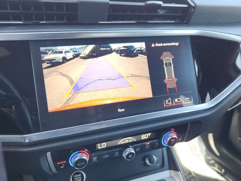 Used 2024 Audi Q3 2.0T Premium image 8