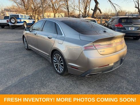 Used 2018 Lincoln MKZ Premiere image 4