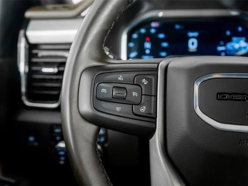 Used 2025 GMC Sierra 3500 Denali w/ Denali Reserve Package image 43