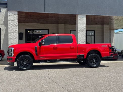 Used 2024 Ford F250 Lariat w/ Lariat Ultimate Package AWD/4WD image 6