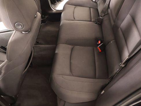 Used 2022 Chevrolet Malibu LT FWD image 12
