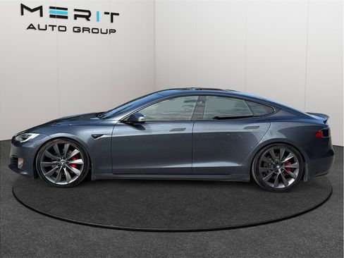 Used 2020 Tesla Model S Performance image 5