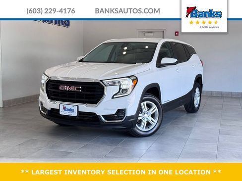 Used 2022 GMC Terrain SLE AWD/4WD image 1
