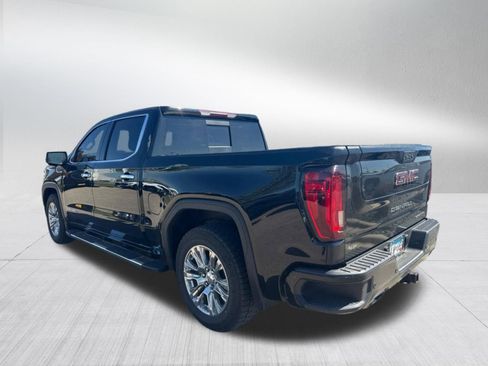 Used 2021 GMC Sierra 1500 Denali w/ Driver Alert Package II AWD/4WD image 4
