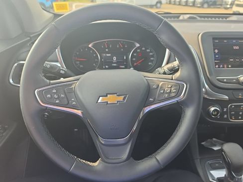 Used 2024 Chevrolet Equinox LT AWD/4WD image 13