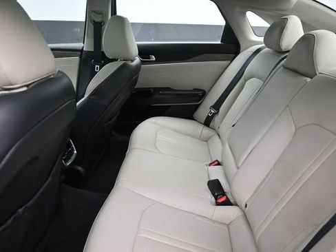 Used 2021 Kia K5 EX w/ EX Premium Package FWD image 19