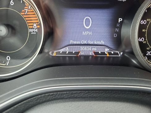 Used 2022 Jeep Cherokee Latitude Lux w/ Sun & Sound Group image 12