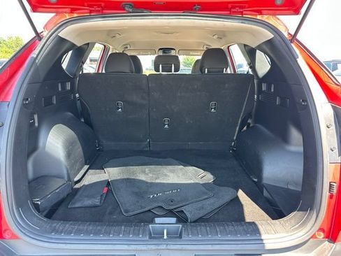 Used 2023 Hyundai Tucson SE FWD image 25