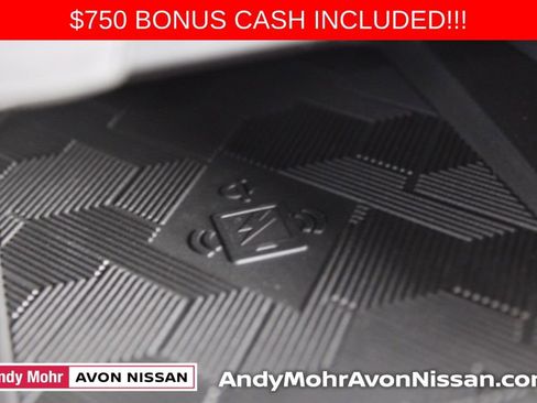 New 2025 Nissan Versa SV w/ Trunk Package image 24