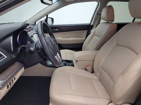 Used 2016 Subaru Outback 3.6R Limited image 17