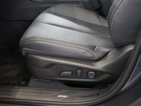 New 2026 Subaru Outback Limited XT image 14